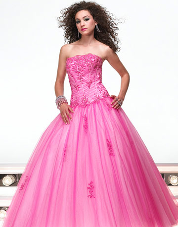 Quince Dresses in Austin