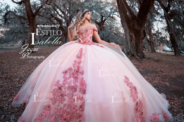 Estilo Isabella Quinceanera Dresses