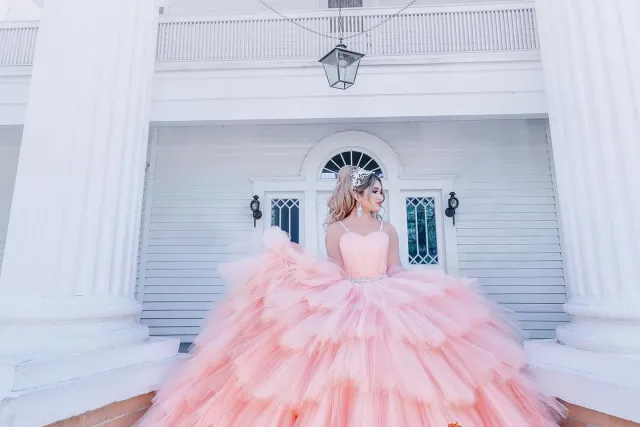 Estilo Isabella Quinceanera Dresses