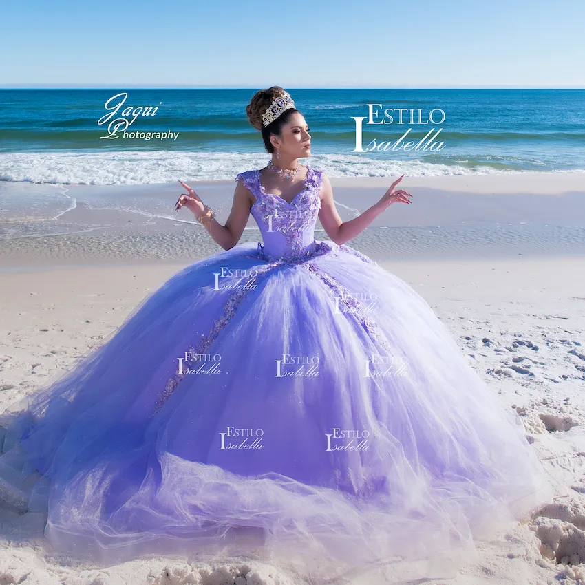 Estilo Isabella Quinceanera Dresses