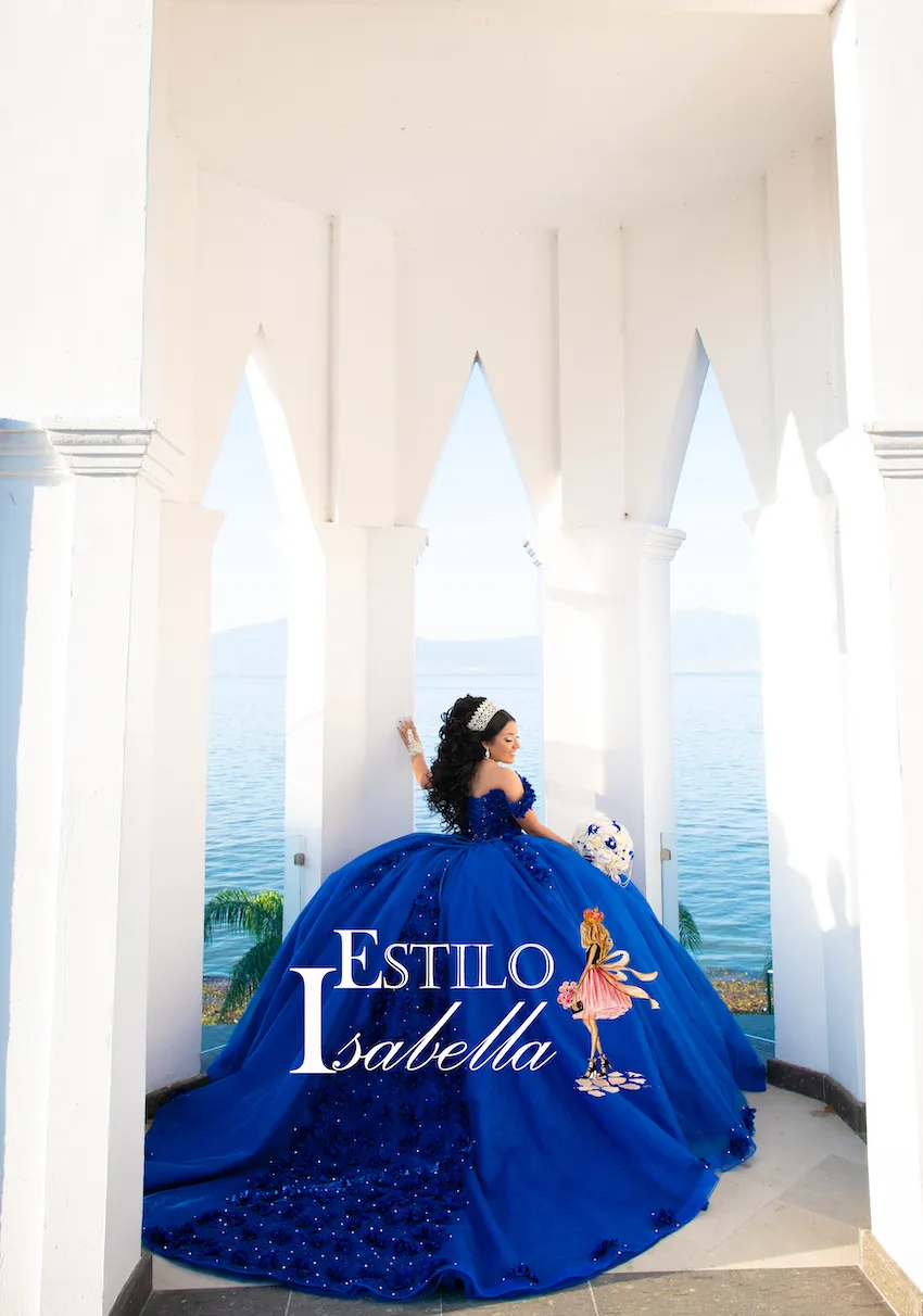 Estilo Isabella XV Dresses