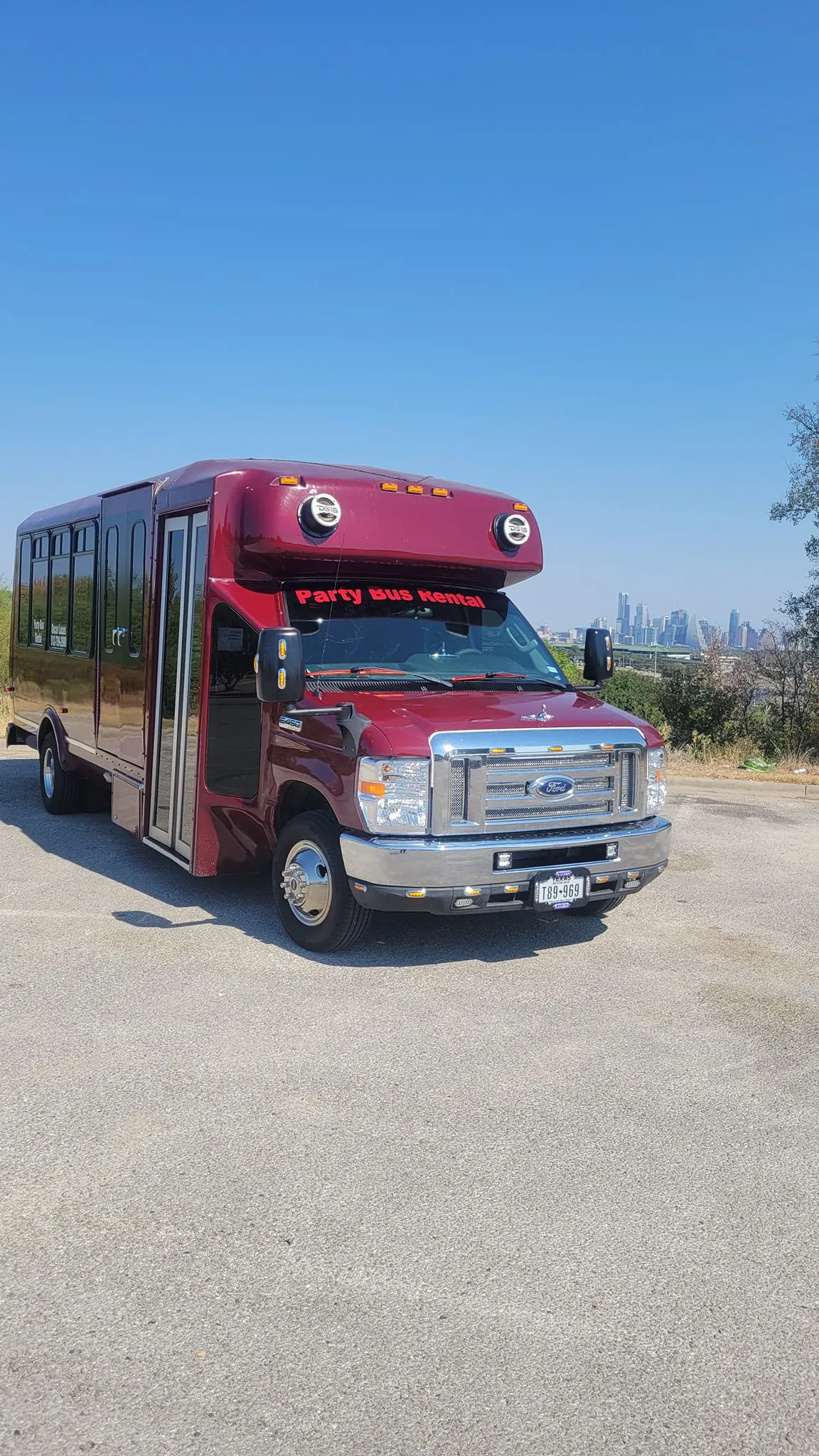 Quinceañera Party Bus